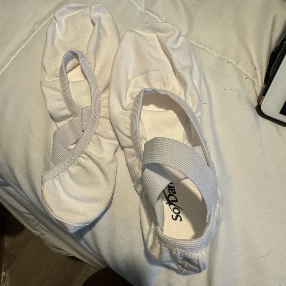 So Danca ***brand new, never worn*** white ballet shoes